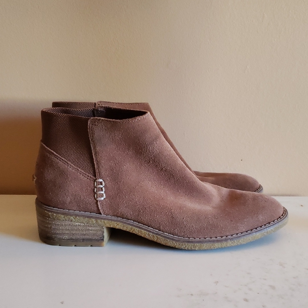 Sperry Suede Leather Ankle Boots